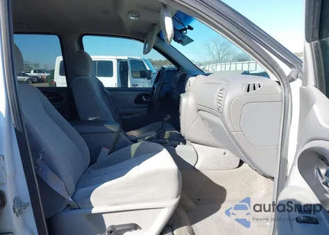 2005 Chevrolet Trailblazer Ls from USA, damaged, VIN 1GNDS13S152310188